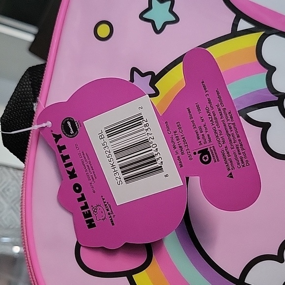 Hello Kitty Backpack - Picture 3 of 4